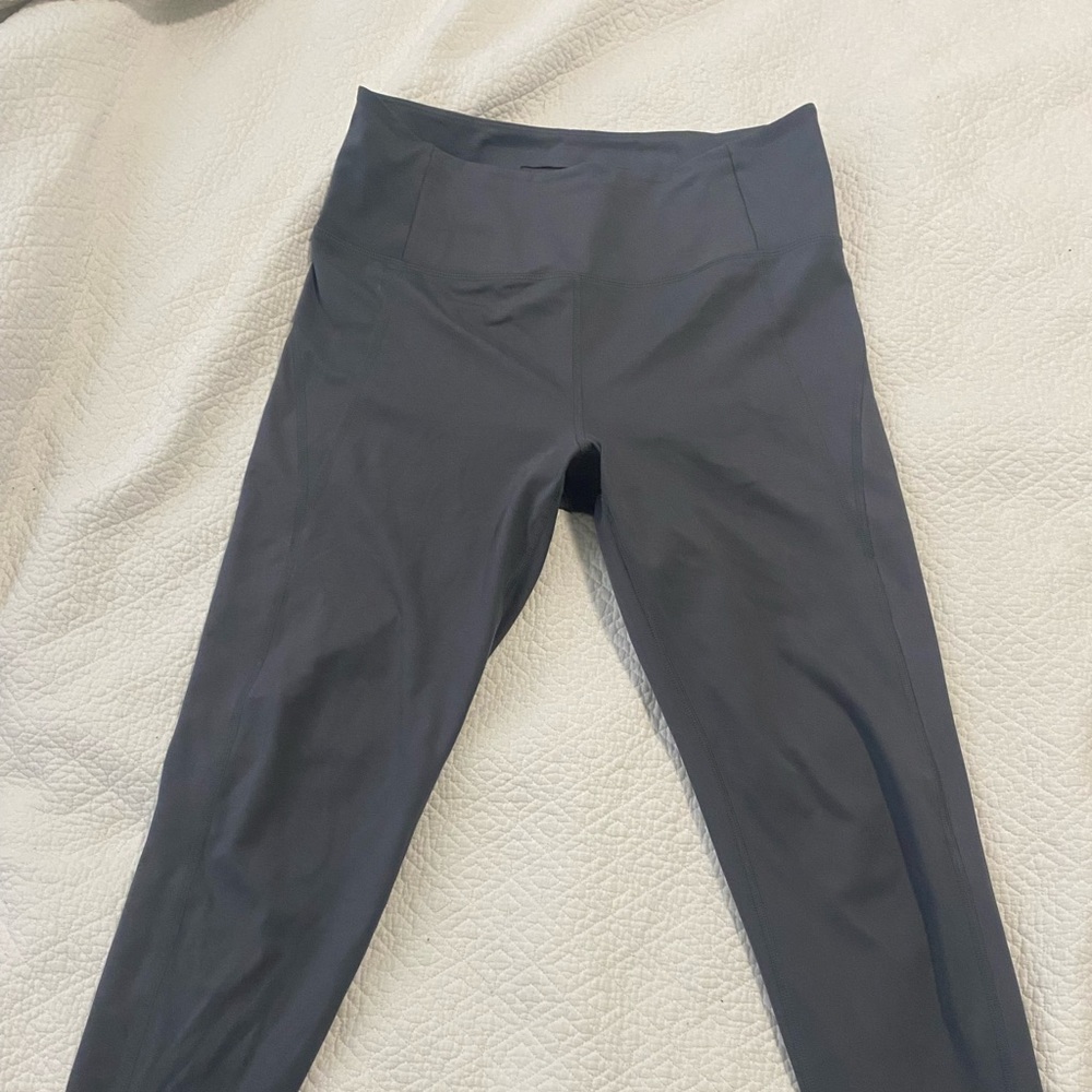 Girlfriend Collective Crop Compressive High-Rise Legging Gray